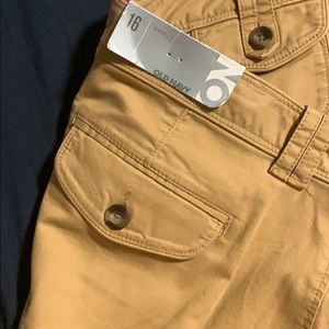 Old Navy Skirts - Old Navy skirt size 16 NWT Old Navy Skirts - Old Navy skirt size 16 NWT